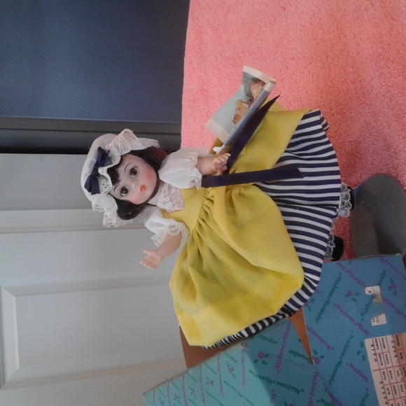 FRANCE Madame Alexander - Picture 3 of 4